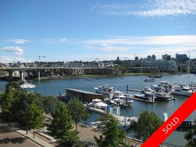 False Creek North Condo for sale:  3 bedroom 1,286 sq.ft. (Listed 2007-08-26)