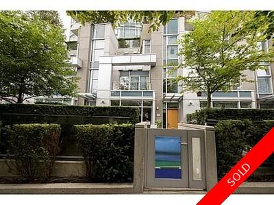 Coal Harbour Townhouse for sale:  2 bedroom 2,084 sq.ft. (Listed 2014-10-17)