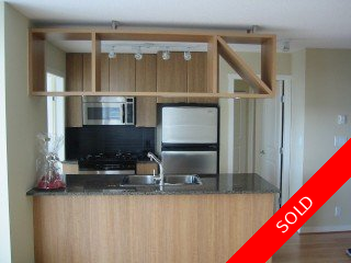 General Apartment for sale: 2 bedroom 775 sq.ft.