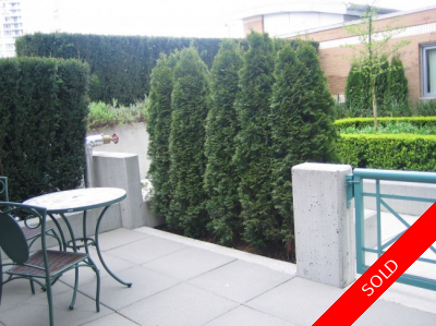 Vancouver Apartment for sale: Quay West 2 bedroom 842 sq.ft. (Listed 2006-04-27)