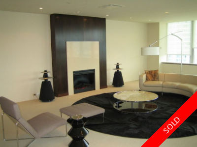 Coal Harbour Apartment for sale: Two Harbour Green 2 bedroom 2,650 sq.ft. (Listed 2006-07-11)